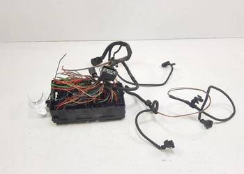 SKRZYNKA BEZPIECZNIKÓW VOLVO V50 518818000