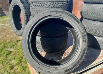 Opony wielosezonowe 235/45 R 17 97 W XL