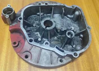 Misa olejowa do kosiarki spalinowej