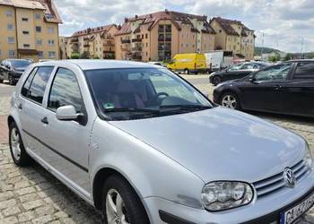 Volswagen Golf 4 2001 1.6 gaz/benz 160t.k