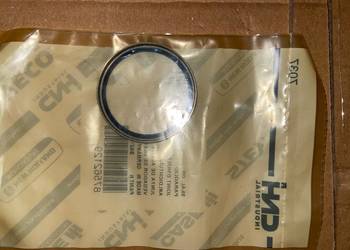 87562129 Uszczelniacz Magnum Puma CVT T7. T7000 CNH Oryginał 87562129 Uszczelniacz Magnum Puma CVT T7. T7000 CNH Oryginał