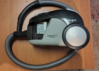 odkurzacz bezworkowy centrino m3 2200 W używany, sprawny stan db. Brakuje s