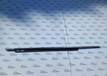 AUDI Q5 8R listwa zgarniająca prawa przód 8R0853284E AUDI Q5 8R listwa zgarniająca prawa przód 8R0853284E