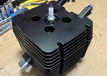 Cylinder głowica mz Etz 150 ddr