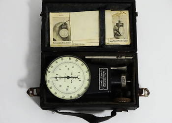 Kolekcjonerski ręczny obrotomierz typ 4. z 1949 roku.