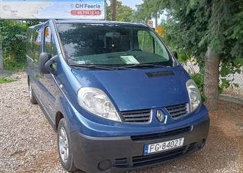 RENAULT TRAFIC 2,5 DCI - 9 osobowy