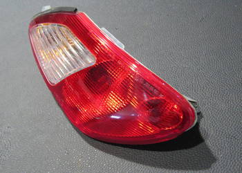 PIAGGIO MP3 125 2011 hybrid lampa tył tylna lewa klosz kierunkowskaz
