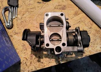 Przepustnica audi 0280120431