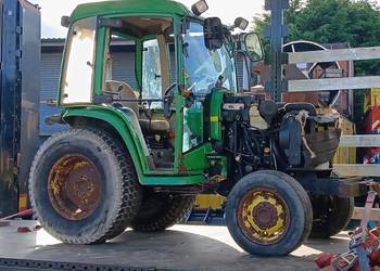 John Deere 4300 ciągnik rolniczy sadowniczy kabina