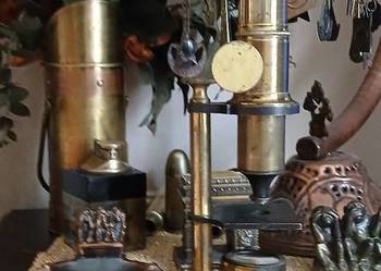 STARY mosiezny  mikroskop z  XX w