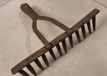 Stare grabie przedwojenne