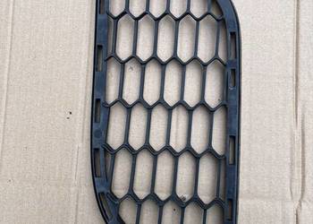 KRATKA ZDERZAKA PRAWA ALFA GIULIETTA 156085891 KRATKA ZDERZAKA PRAWA ALFA GIULIETTA 156085891