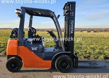 Wózek Widłowy TOYOTA 8FGF25, podnosi 3700 mm, TOYOTA 8FG25