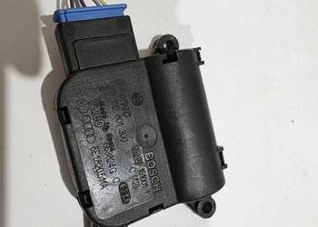 Silniczek nagrzewnicy Audi a4b6 8E1820511A