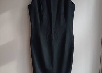 Sukienka Zara S czarna elegancka midi dopasowana klasyczna