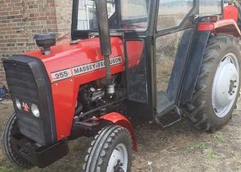 Massey Ferguson 255