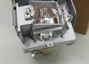 Nowa lampa do projektora – Moduł z obudową
