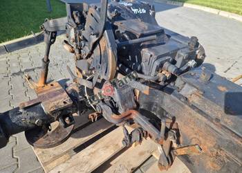 Skrzynia biegów, most tylny Case 833 3232742R1