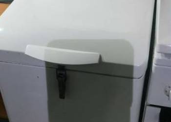 Pralka Zanussi Lindo 100 – ładowana od góry, 40 cm – stan dobry