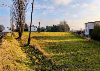 Grunt 2443 metry Gorzyce