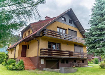 Dom w zabudowie bliźniaczej w Skawicy