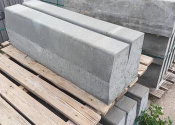 Krawężnik betonowy 15x30x100