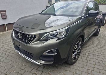 Śliczny Peugeot 3008 niski udokumentowany przebieg