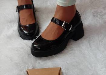 (39/40) ASOS Design/ Czółenka z zapięciem z Londynu na szeroką stopę, NOWE