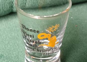 Słońce świeci ptaszek kwili może byśmy się napili kieliszek