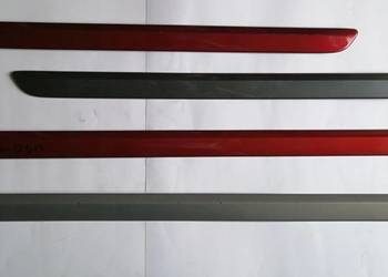 Listwa drzwi Vovo V50 S40 listwa boczna ozdobna Listwa drzwi Vovo V50 S40 listwa boczna ozdobna