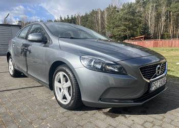 Volvo V40 II 2018, 2.0 D2 120 KM