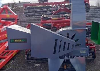 Rozdrabniacz do gałęzi półautomatyczny R12 DENIS, Demarol