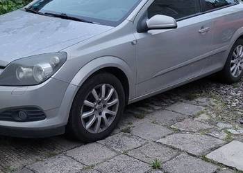Opel Astra H GTC
