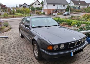 BMW 730i E32 V8 Manual