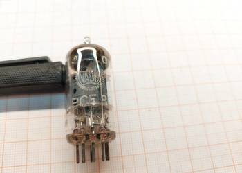 Sprzedam Lampa PCF80 VALVO 1 szt.   (A336)