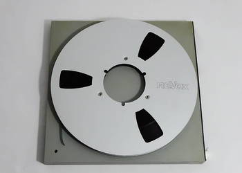 Szpula aluminiowa REVOX 26,5 cm (10,5 cala) z oryginalnym pudełkiem i taśmą