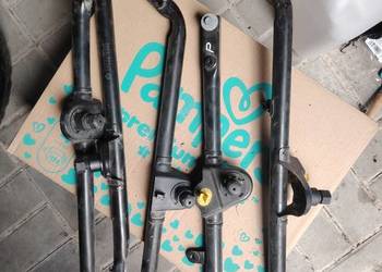 Czołowe górne wzmocnienie pasa przedniego prawe lewe Chrysler Pacifica 2017