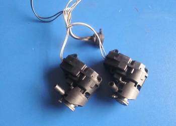 SILNICZEK LAMPY MERCEDES ATEGO 085382324