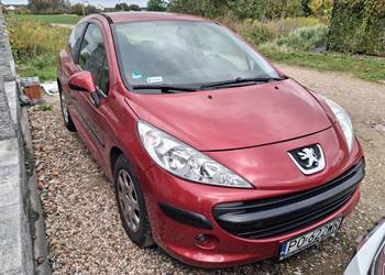 Peugeot 207 1.4benz 88km