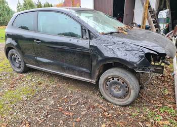 Vw polo 6R uszkodzony z francji na części L041 cwiartka dach drzwi