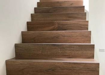 Płytki na schody 120x30 jak NATURALNE drewno deska
