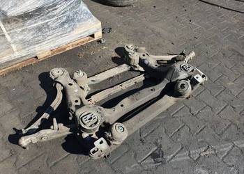 SANKI PRZEDNIE AUDI A8 D3