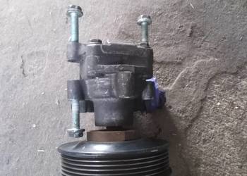 Pompa wspomagania golf 4