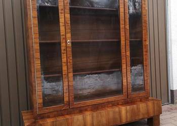 Witryna Biblioteka ART-DECO Orzech Zgrabna Stara Antyk Po Renowacji.