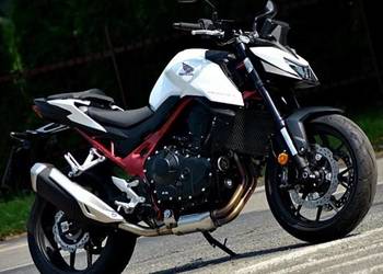 Honda Hornet 750 2025 nowa 360 km
