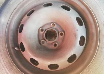 Sprzedam 4 zimowe opony 175/65/R14 T,stan dobry,z felgami.