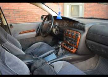 Omega, LPG ,tył napęd, sprawna klima, xenony.