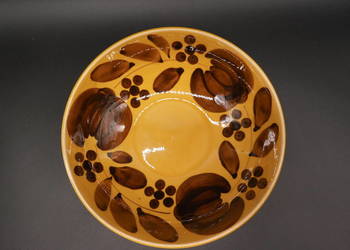 Ceramiczna miska z okresu NRD, należąca do serii "Kathrin".