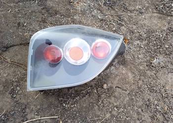 C2 tył lampa lewa