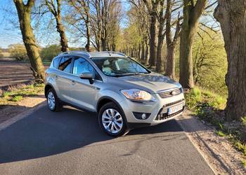 Ford Kuga, Alufelgi, Relingi, piękny kolor, 10 lat w jednych rękach, sprowa